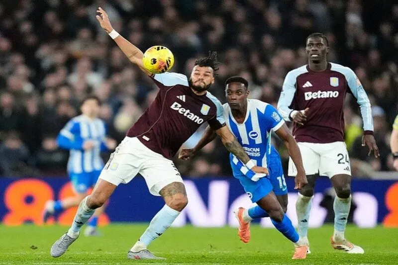 Brighton quyết chiến với Aston Villa